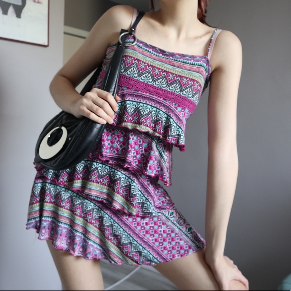 Patterned Mini Skirt - Picture 8 of 9